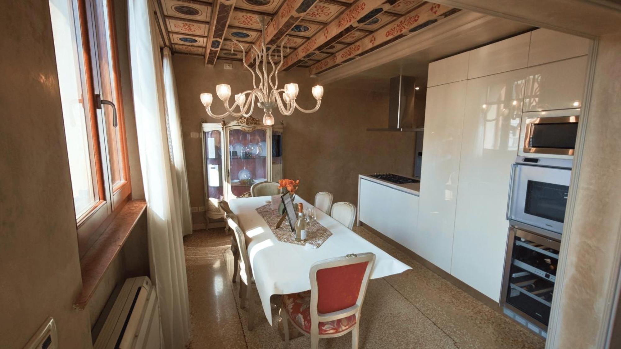 Opera Luxury Verona