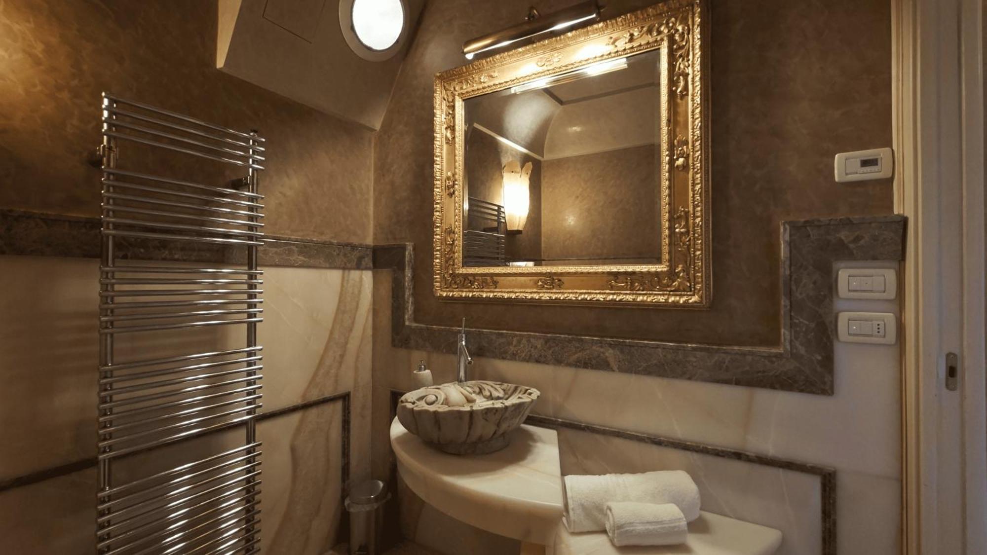 Apartment Opera Luxury *
